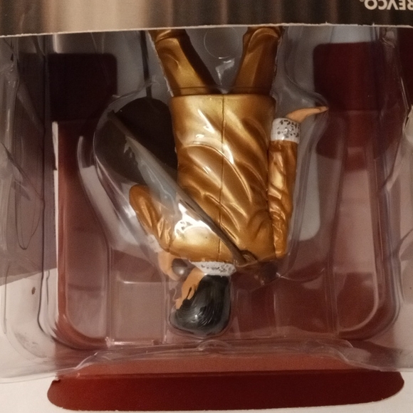 Elvis Presley Collectible Christmas Ornament - Picture 8 of 9